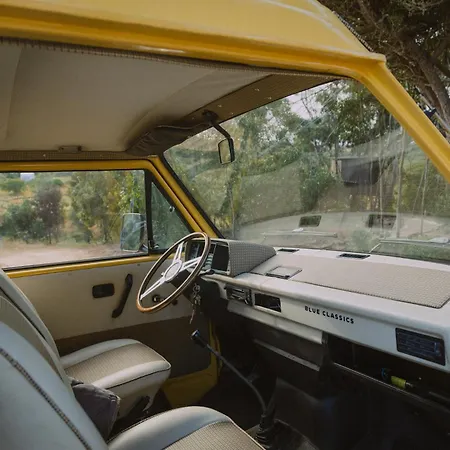 Rent A Blue Classics's Campervan Vw T3 Amarela - Algarve - Faro - Portugal *