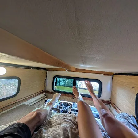 Rent A Blue Classics's Campervan Vw T3 Amarela - Algarve - Faro - Portugal *